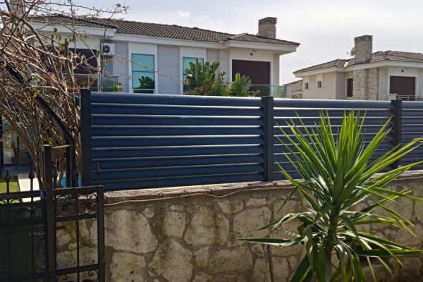 Çeşme Alüminyum Çit